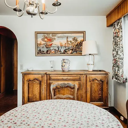 Charming 700 Meters From The Center Of Apartment Megeve