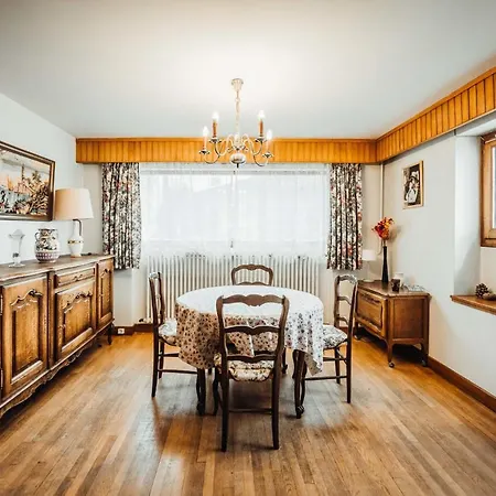 Charming 700 Meters From The Center Of Apartment *
