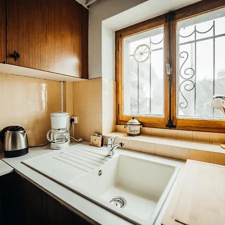 Charming 700 Meters From The Center Of Apartment *
