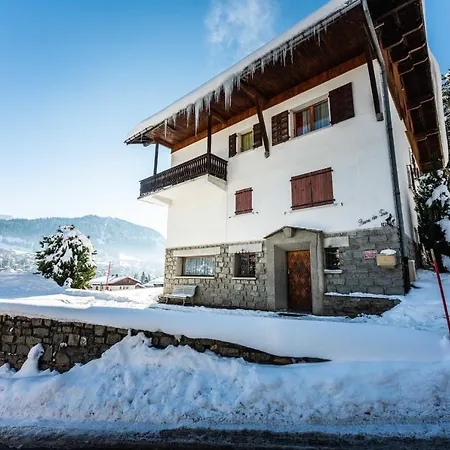 Charming 700 Meters From The Center Of Apartment Megeve